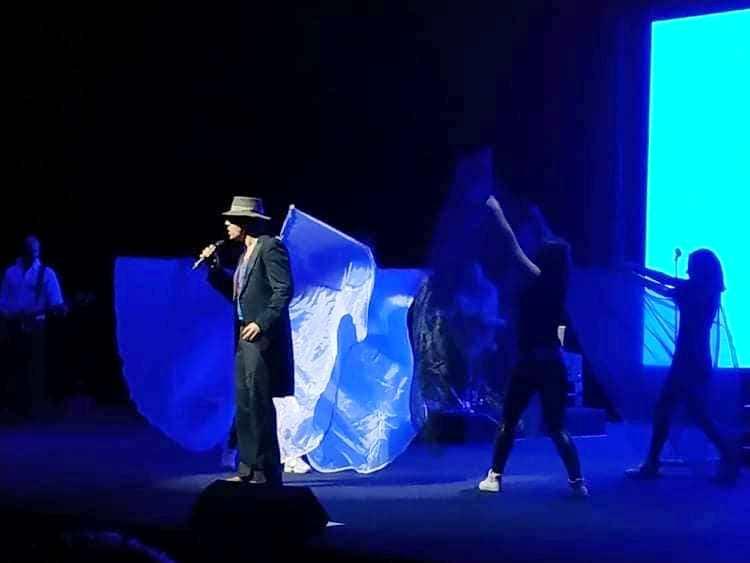 Лучший Адриано Челентано в мире показал великолепное шоу в Баку