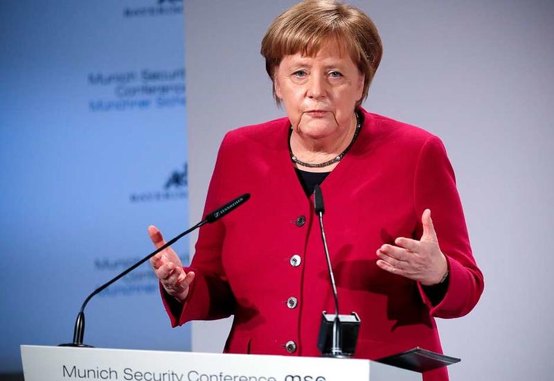 Меркель призвала Китай подключиться к переговорам о разоружении