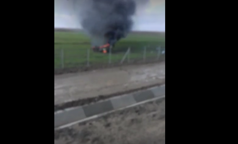 Ужасная авария в Азербайджане, автомобиль в огне