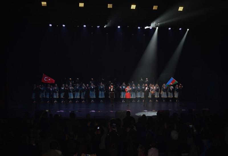 Госансамбль танца выступил с грандиозным концертом в Турции