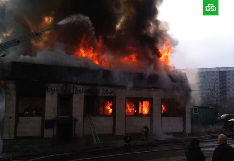 В России произошел пожар в ресторане