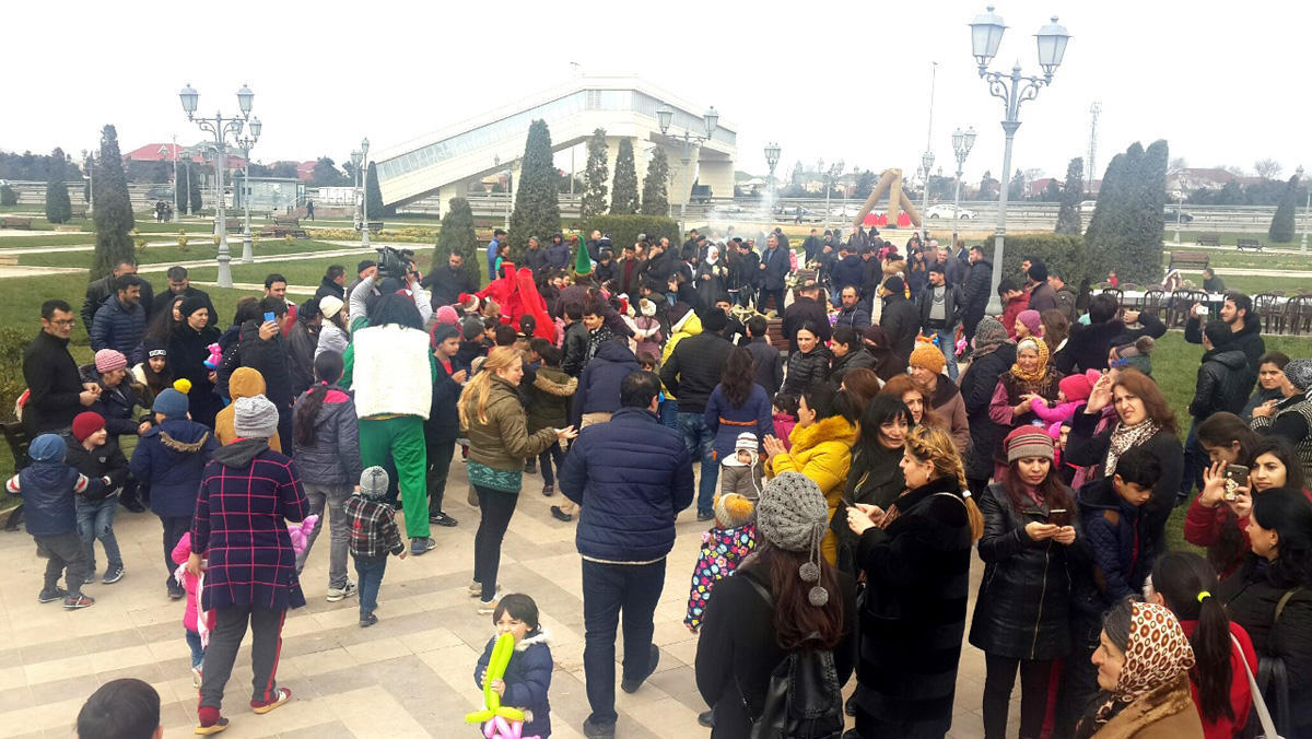 В Баку продолжается празднование Новруза
