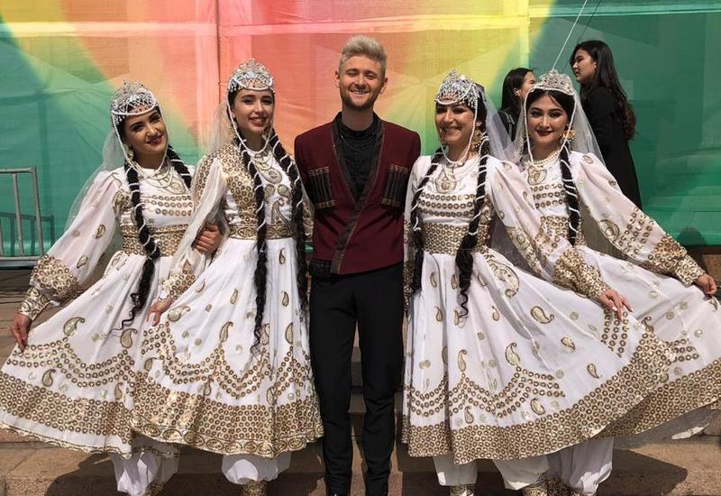 Азербайджанский участник "Евровидения" выступил на грандиозном шоу в Казахстане