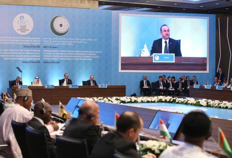 Мубариз Гурбанлы о позиции Азербайджана по борьбе с терроризмом
