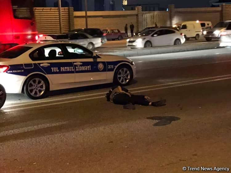 Кровавая авария в центре Баку: Mercedes переехал пешехода