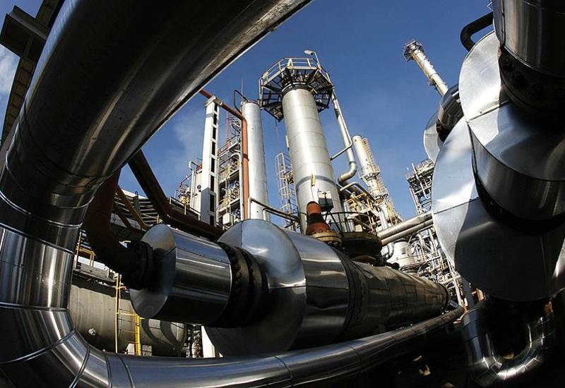Азербайджан покупает нефтяные месторождения в России?