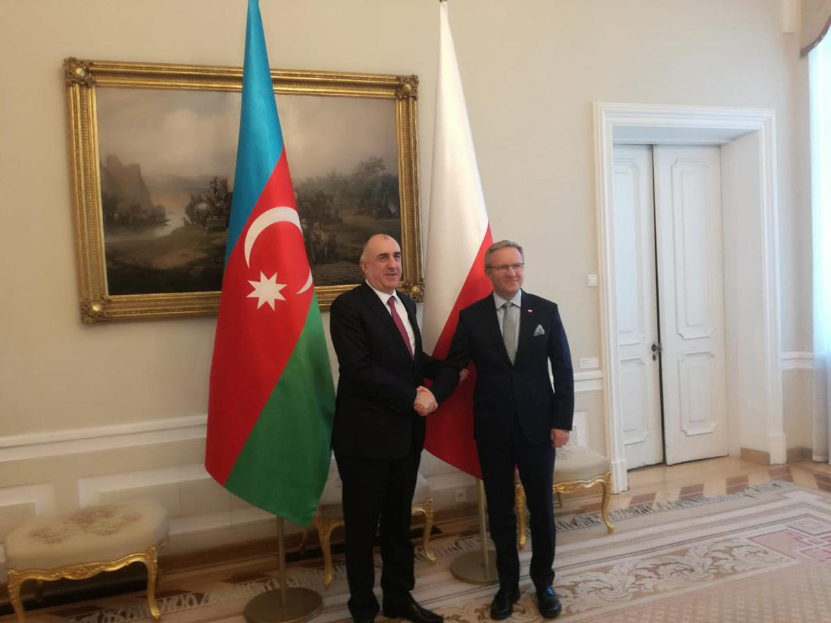Эльмар Мамедъяров встретился с госсекретарем Польши