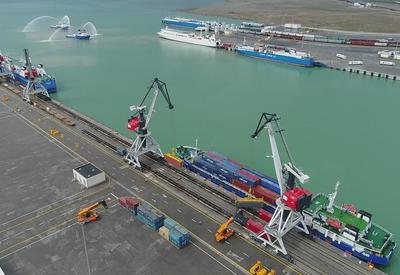 Бакинский порт станет крупнейшим на Каспии