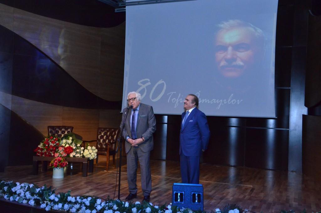 В Баку отметили 80-летие видного кинорежиссера Тофига Исмайлова