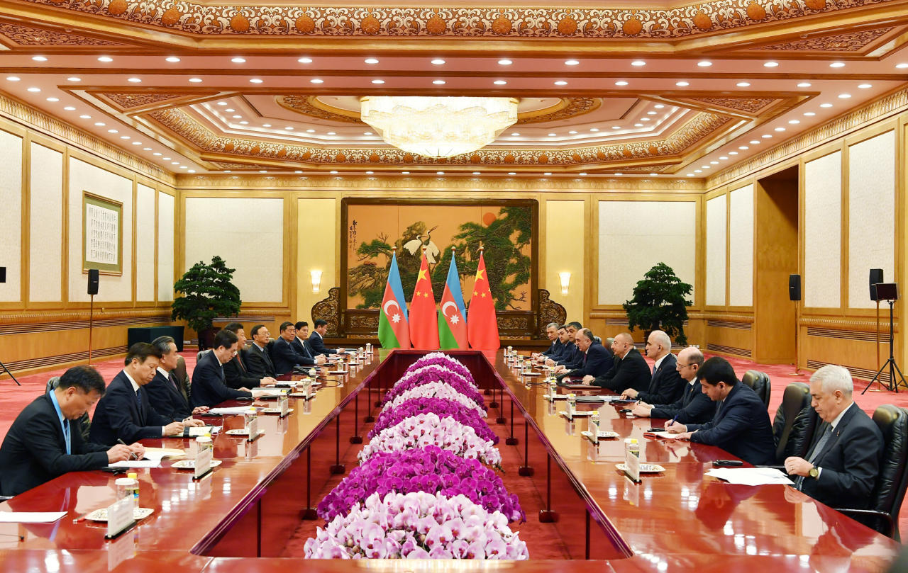 Президент Ильхам Алиев встретился в Пекине с главой КНР Си Цзиньпином