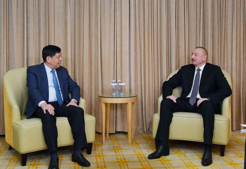 Президент Ильхам Алиев: Азербайджан заинтересован в активной деятельности в стране крупных китайских компаний