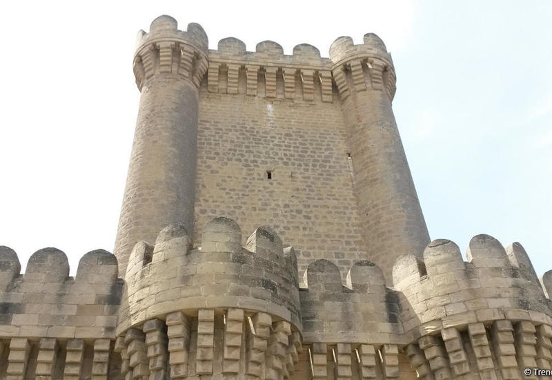 В Азербайджане отреставрируют древнюю крепость