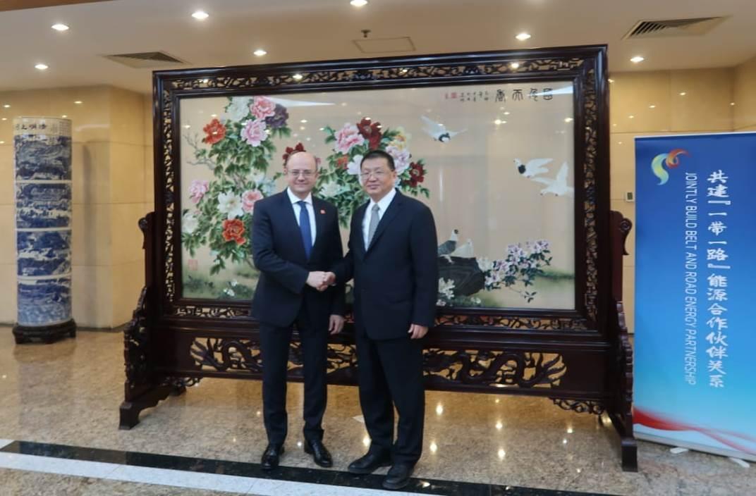 Азербайджан пригласил китайские компании в страну
