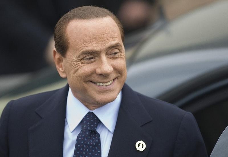 Берлускони перенес операцию