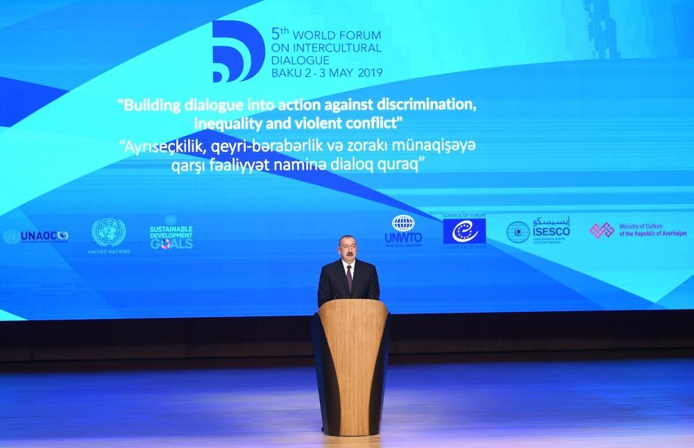 Президент Ильхам Алиев: Азербайджан как внутри страны, так и за рубежом проводит политику, основанную на взаимопонимании и сотрудничестве