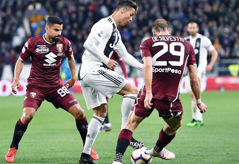 "Ювентус" и "Торино" сыграли вничью в чемпионате Италии по футболу