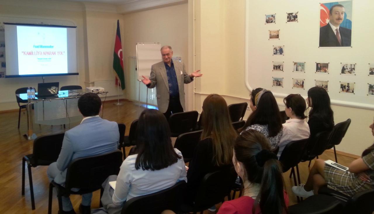 В Баку стартовал проект "Культурология и устойчивое развитие"