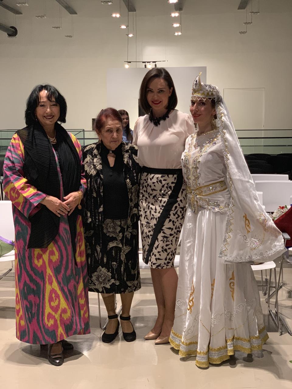 В Баку ярким концертом отметили 90-летие Розы Джалиловой