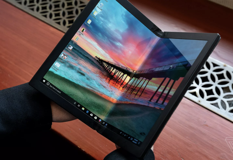 Создан первый в мире ноутбук с гибким экраном