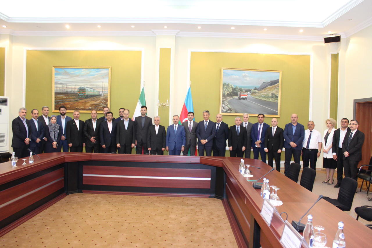 Азербайджан и Иран провели переговоры