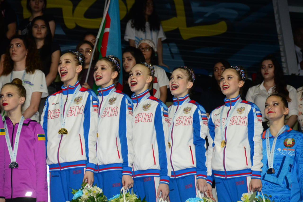 В Баку состоялась церемония награждения команд-победителей Чемпионата Европы по художественной гимнастике
