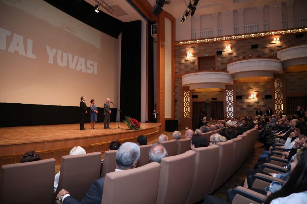 В Баку прошла премьера фильма "Qartal yuvası"