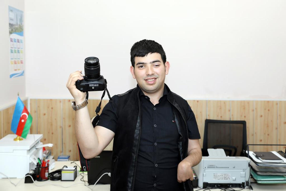 В Азербайджане сотни людей с ограниченными возможностями стали предпринимателями