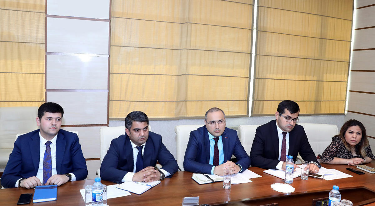В Баку обсудили важность обязательного медицинского страхования