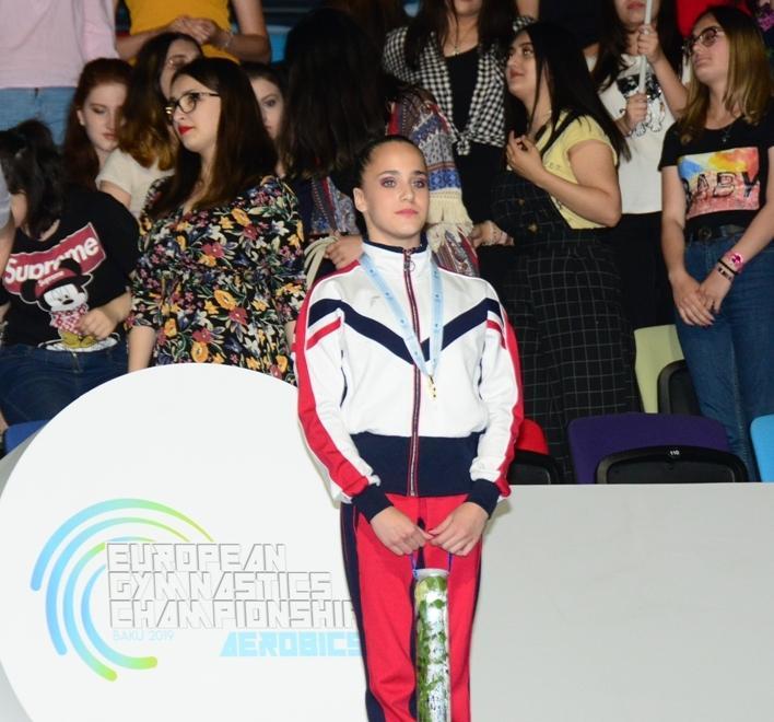 В Баку прошла церемония награждения победителей Чемпионата Европы в индивидуальной программе среди женщин и мужчин и смешанных пар