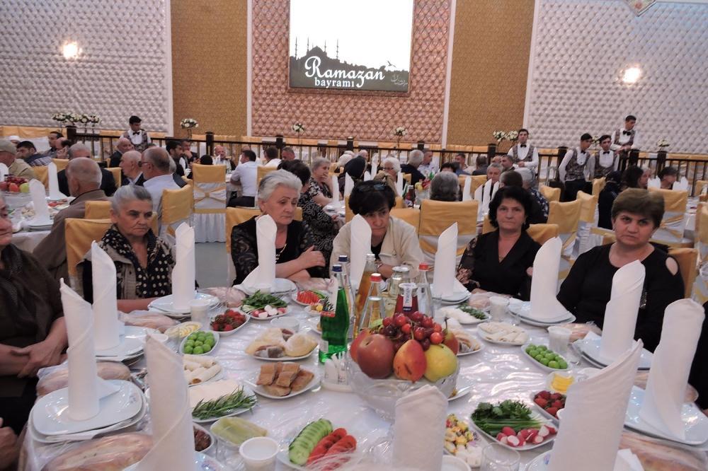Фонд Гейдара Алиева организовал ифтар в Шеки и Пираллахи