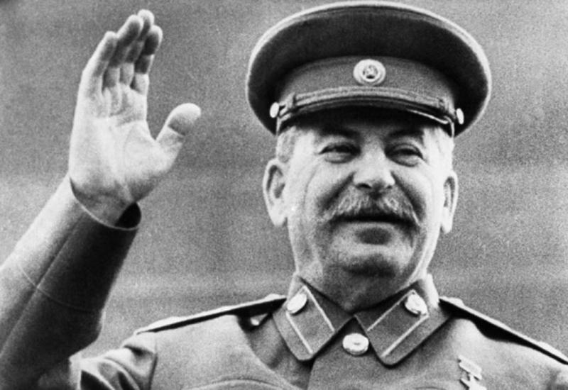 На что Сталин тратил свою зарплату?