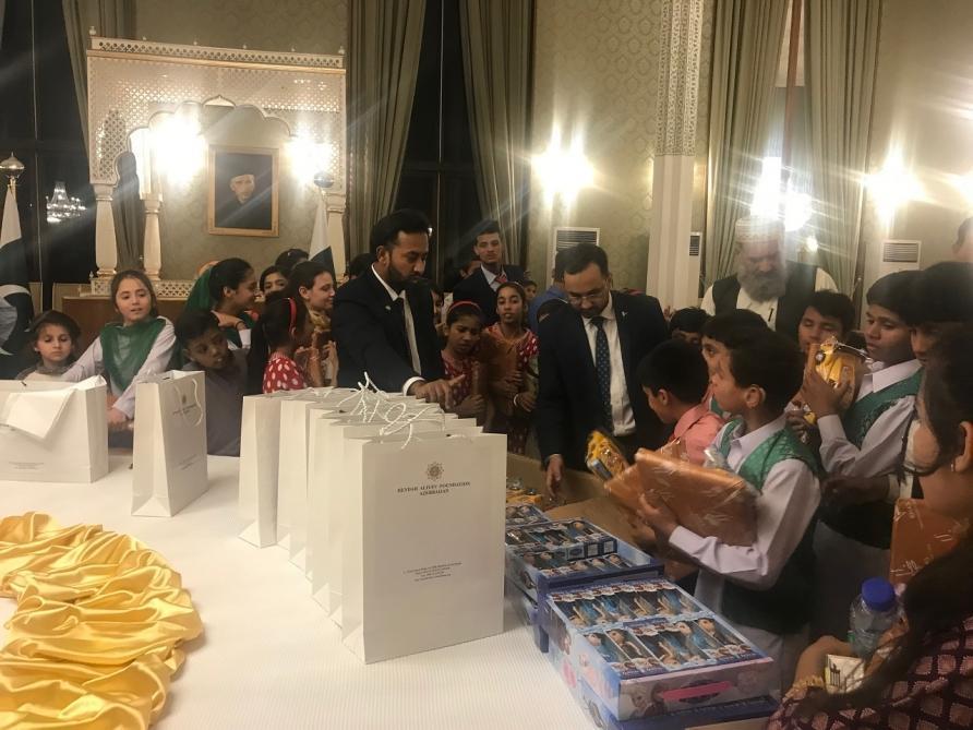 Президент и первая леди Пакистана приняли участие в мероприятии, проведенном для детей в Исламабаде при поддержке Фонда Гейдара Алиева
