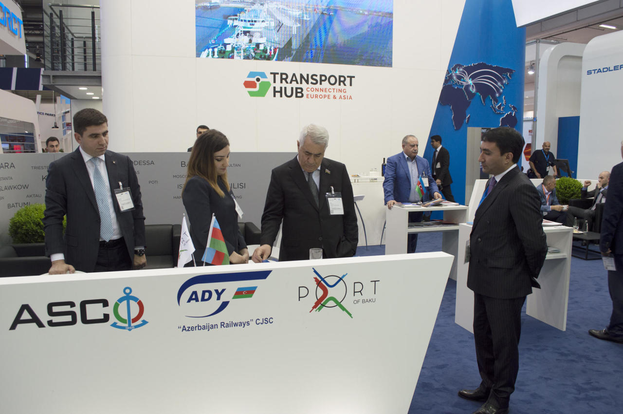 Азербайджан впервые представлен на крупнейшей транспортной выставке Европы