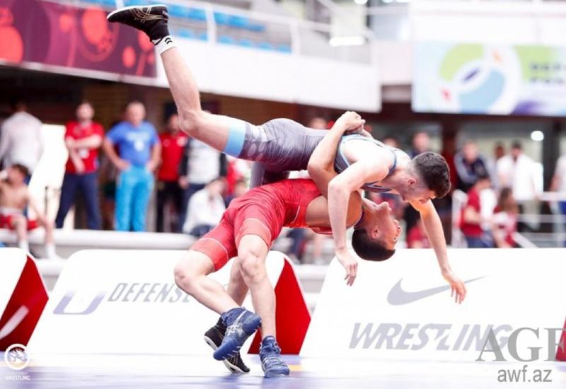 Азербайджанский борец одолел армянского спортсмена и зоевал "бронзу" Чемпионата Европы