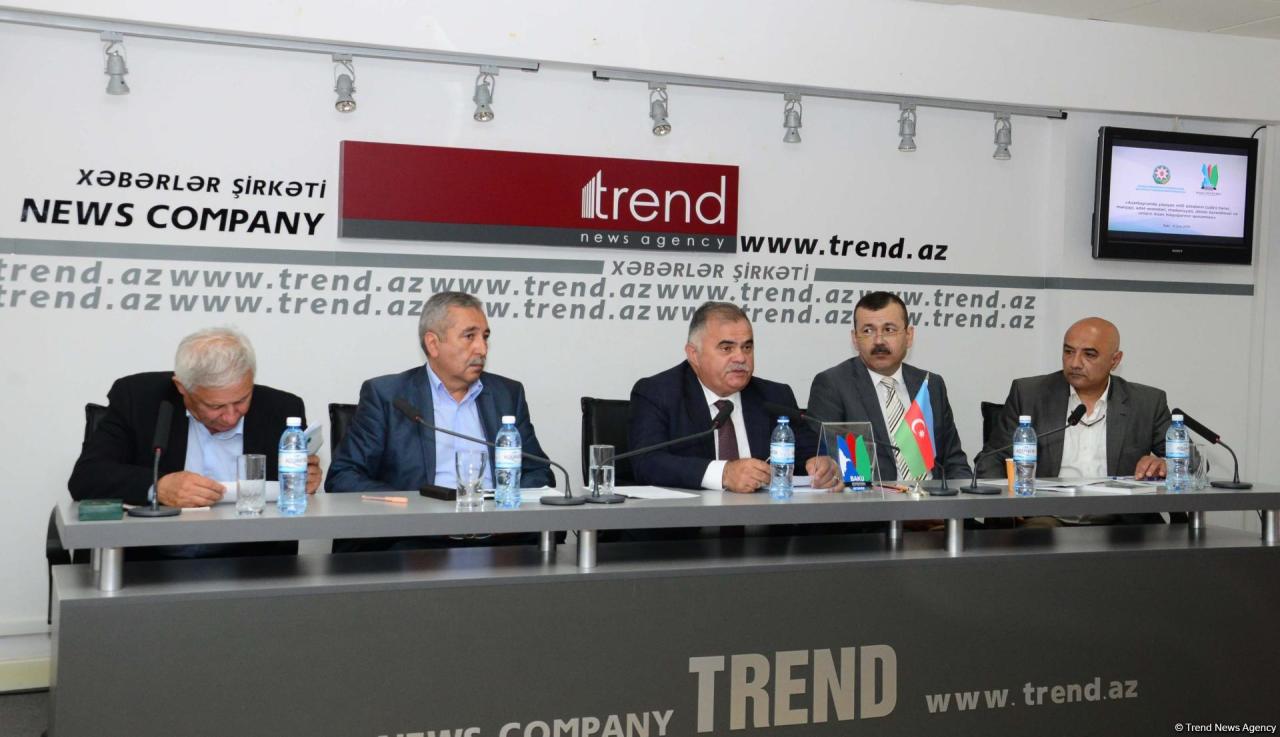 В Баку обсудили модель мультикультурализма на примере защиты прав и сохранения традиций нацменьшинств в Азербайджане