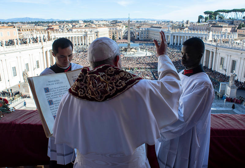 Папа Римский изменил текст молитвы «Отче наш»