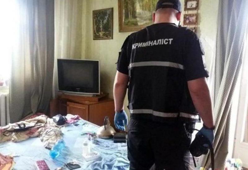 2 yaşlı uşaq atasının cəsədi ilə 2 gün keçirdi