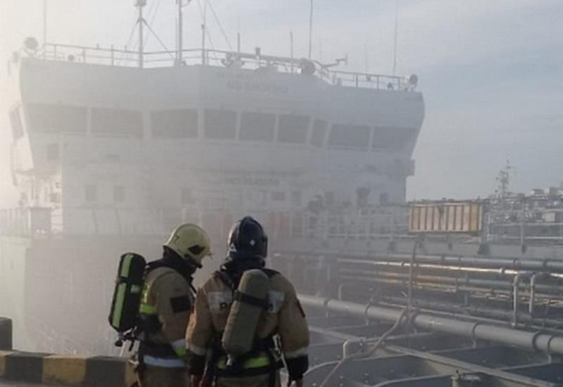 Пожар на танкере в Махачкале потушен