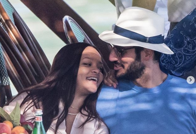 Rihanna milyarder ərəb sevgilisi haqqında danışdı