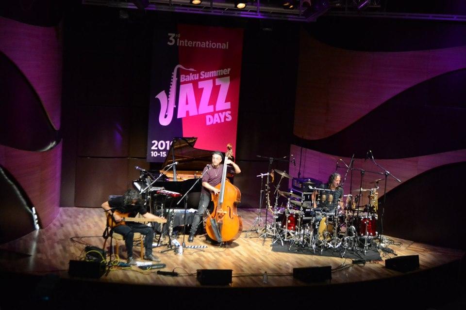 В Центре мугама прошел концерт невероятного джазового исполнителя Адама Бен Эзры