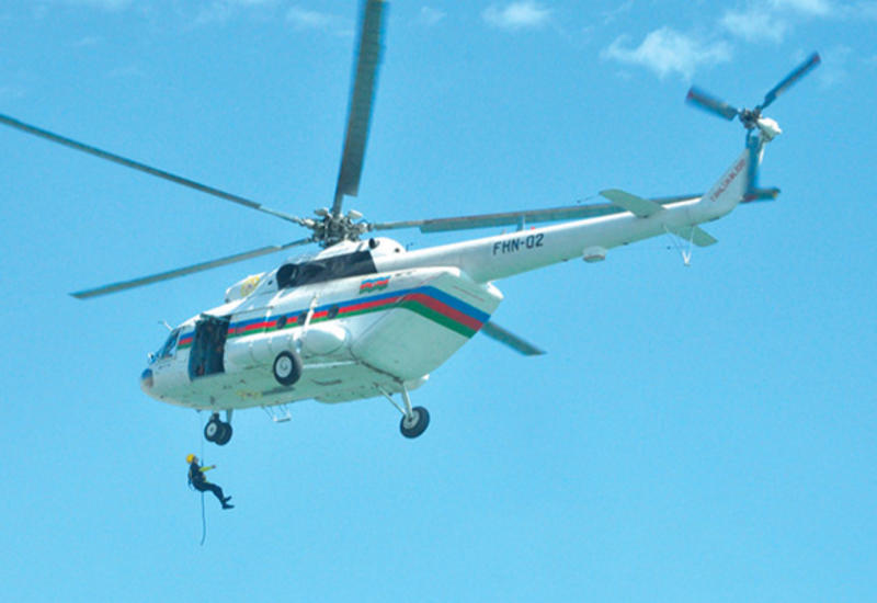 Пожар в Гобустане, привлечен вертолет