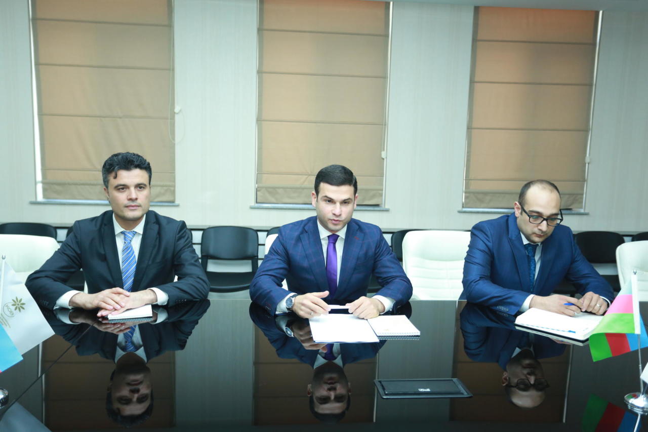 ОАЭ вложит $10 млн в развитие сферы малого и среднего бизнеса в Азербайджане
