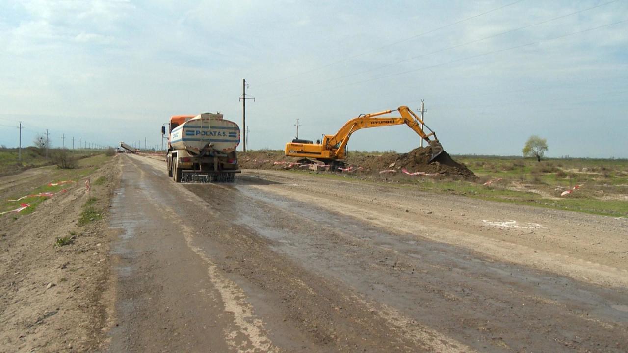 В Азербайджане ремонтируют эту дорогу