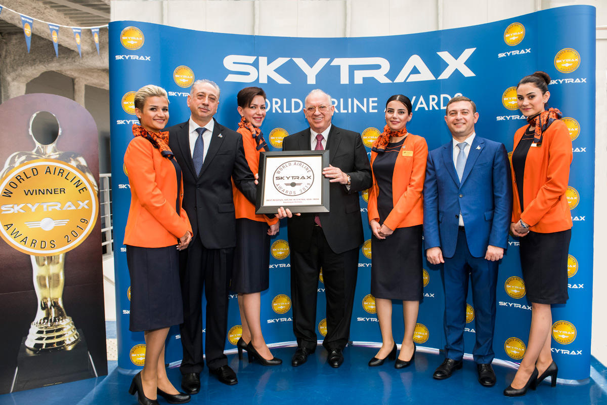 Президент AZAL Джахангир Аскеров принял участие в работе авиасалона Paris Air Show 2019