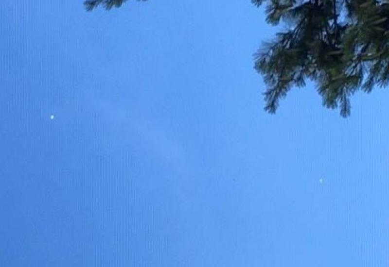 В небе над США заметили загадочные светящиеся шары