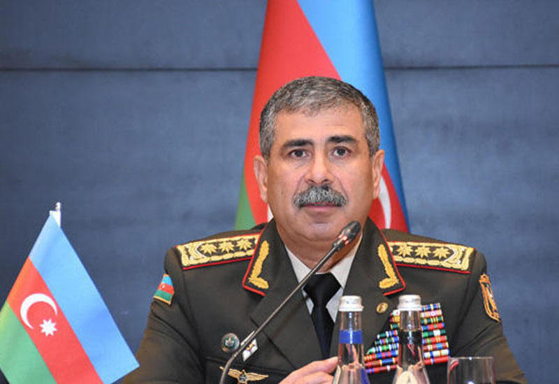 Закир Гасанов поздравил военнослужащих по случаю 101-й годовщины создания азербайджанской армии
