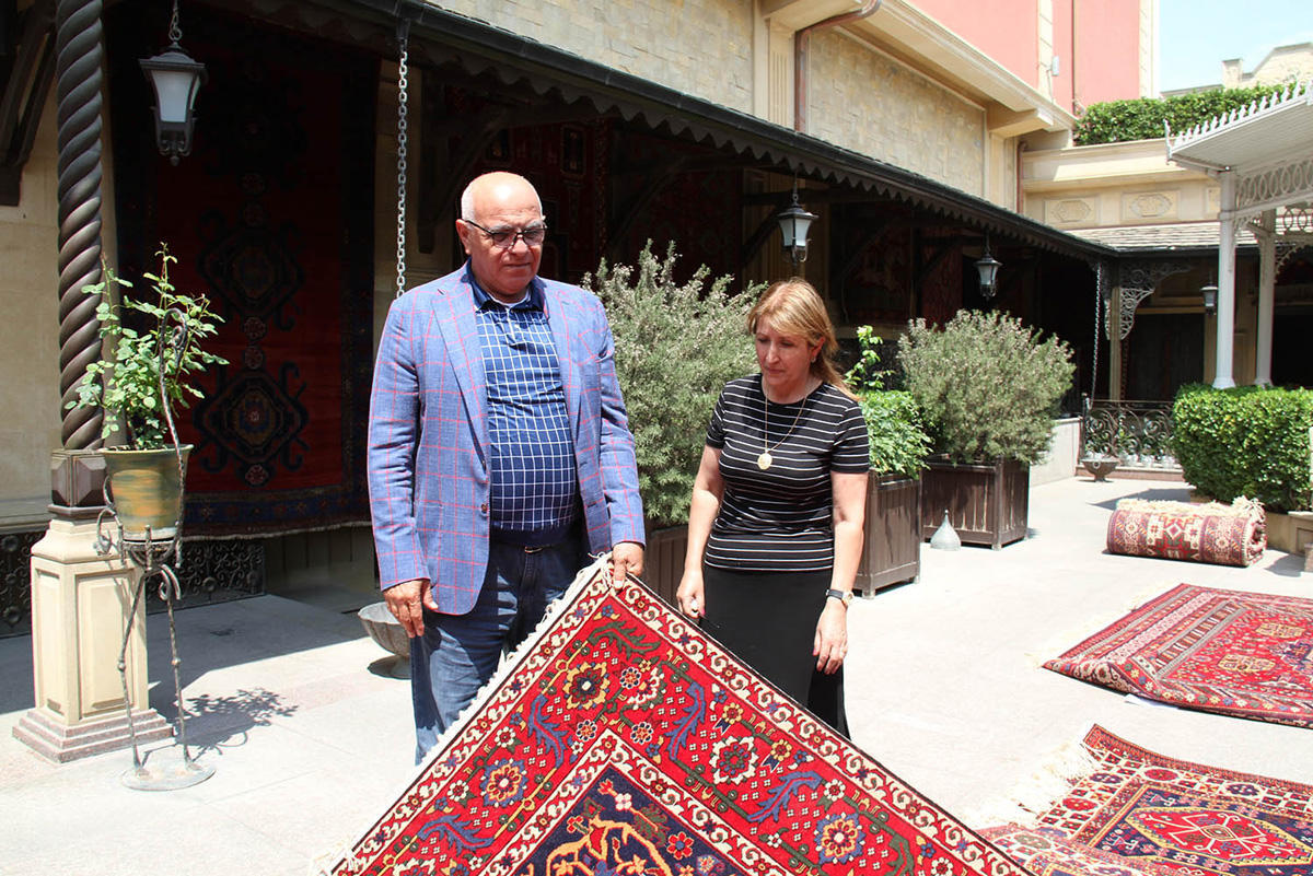 "Азерхалча" совершенствует производство азербайджанского ковра