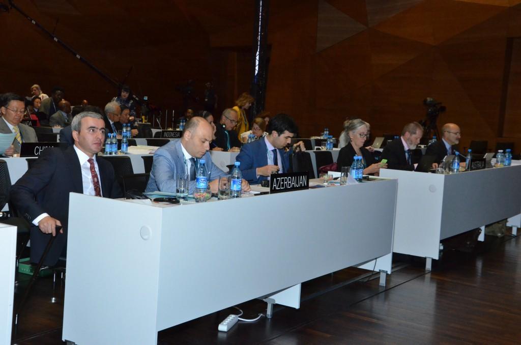 Сессия Комитета всемирного наследия продолжает работу в Баку