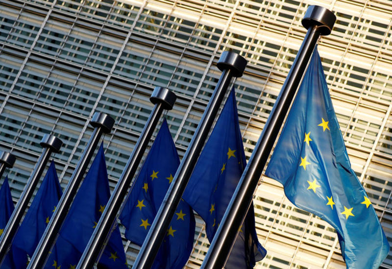 Еврокомиссия считает "жесткий" Brexit главным риском для экономики ЕС