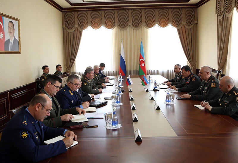 Главы Генштабов ВС Азербайджана и России обсудили урегулирование карабахского конфликта